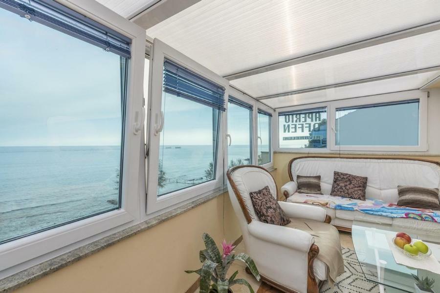 Apartment Lion Novigrad Istria Buitenkant foto
